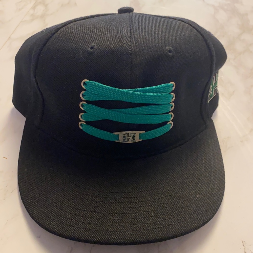 UH Manoa Omni hat 7 1/8